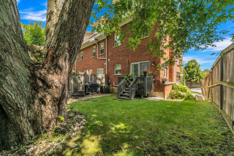 12 Loring Doolittle Ct, Final Photos (11)