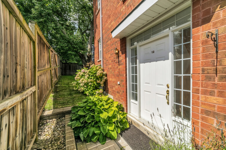 12 Loring Doolittle Ct, Final Photos (9)