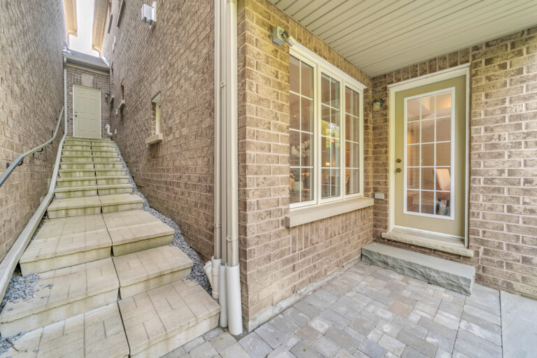 315 Crossing Bridge Pl (86)