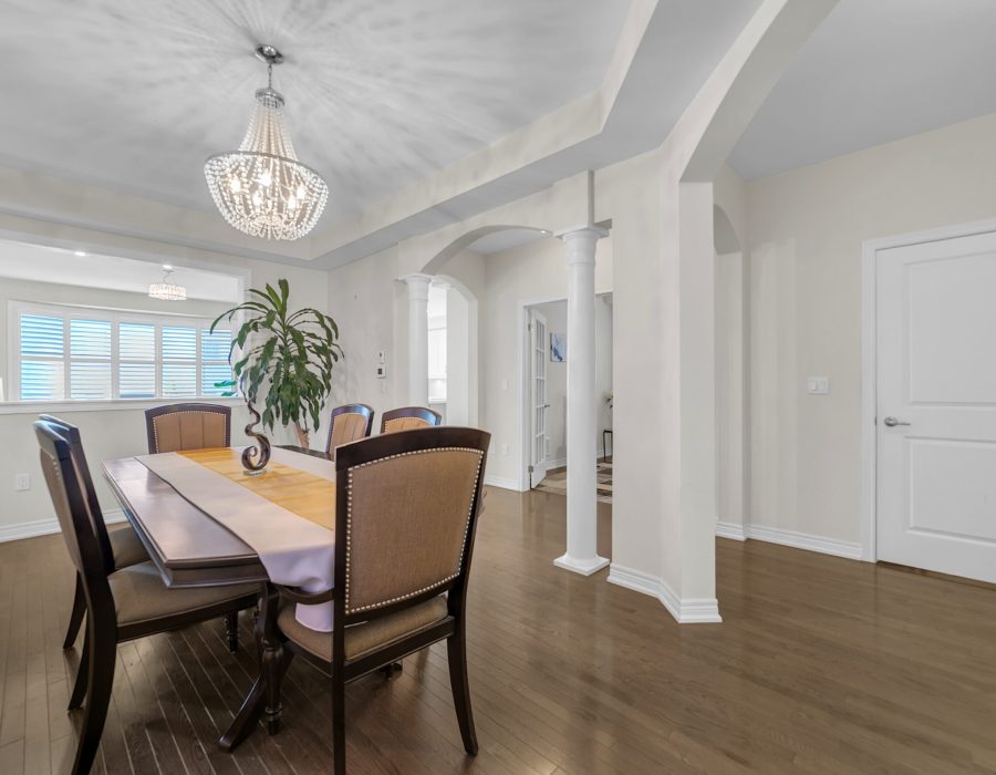 669 Sweetwater Cres (22)