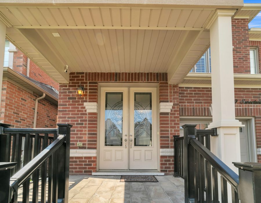 669 Sweetwater Cres (7)